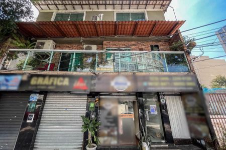 Apartamento para alugar com 48m², 1 quarto e sem vagaFachada e Plaquinha