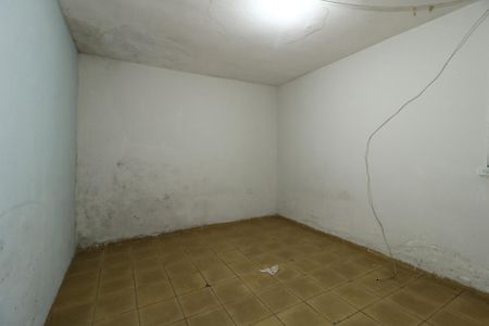 Casa à venda com 250m², 2 quartos e 2 vagasCasa 2 - Quarto
