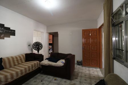 Casa à venda com 250m², 2 quartos e 2 vagasCasa 1 - Sala