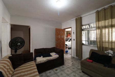 Casa à venda com 250m², 2 quartos e 2 vagasCasa 1 - Sala