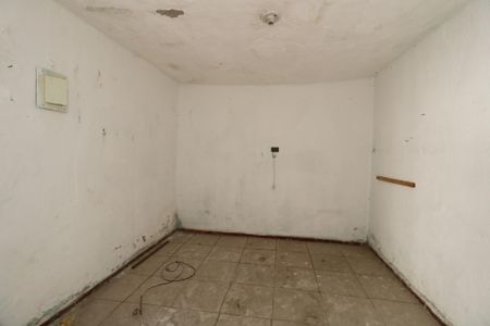 Casa à venda com 250m², 2 quartos e 2 vagasCasa 3 - Quarto