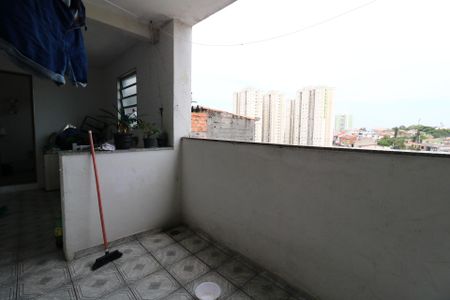 Casa à venda com 250m², 2 quartos e 2 vagasCasa 1 - Área de Serviço