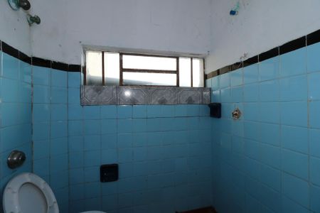 Casa à venda com 250m², 2 quartos e 2 vagasCasa 2 - Banheiro