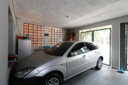 Casa à venda com 250m², 2 quartos e 2 vagasGaragem