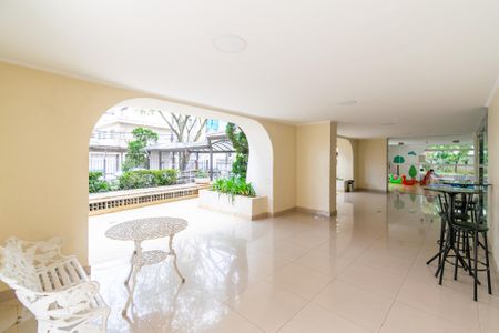 Apartamento à venda com 48m², 2 quartos e 1 vaga Apartamento à venda com 48m², 2 quartos e 1 vagaEntrada