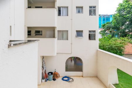 Apartamento à venda com 48m², 2 quartos e 1 vaga Apartamento à venda com 48m², 2 quartos e 1 vagaVista da Sala