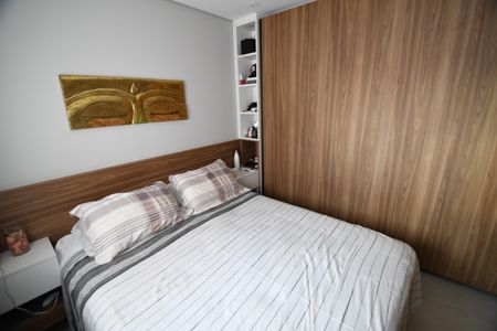 Apartamento à venda com 107m², 3 quartos e 2 vagasQuarto Suíte 2