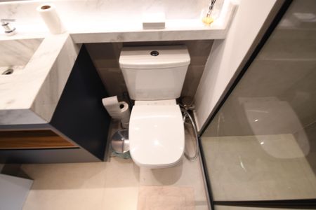 Apartamento à venda com 107m², 3 quartos e 2 vagasBanheiro 2