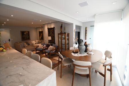 Apartamento à venda com 107m², 3 quartos e 2 vagasSala