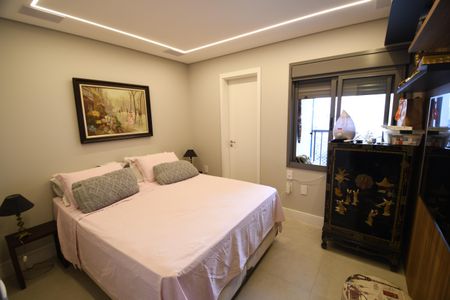 Apartamento à venda com 107m², 3 quartos e 2 vagasQuarto Suíte 1