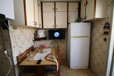 Apartamento à venda com 140m², 2 quartos e 1 vagaCozinha