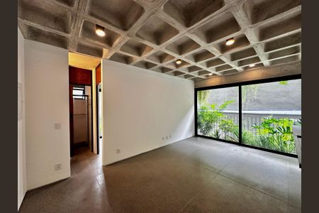 Apartamento à venda com 47m², 1 quarto e sem vaga Apartamento à venda com 47m², 1 quarto e sem vagaSala/Cozinha