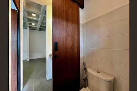 Apartamento à venda com 47m², 1 quarto e sem vaga Apartamento à venda com 47m², 1 quarto e sem vagaBanheiro
