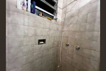 Apartamento à venda com 50m², 2 quartos e 1 vagaBanheiro Social