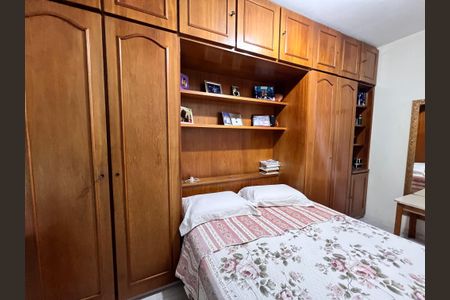 Apartamento à venda com 50m², 2 quartos e 1 vagaQuarto 02