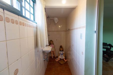 Casa à venda com 210m², 2 quartos e 3 vagasBanheiro 2