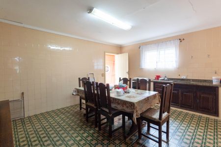 Casa à venda com 210m², 2 quartos e 3 vagasCozinha