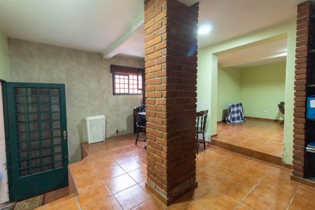 Casa à venda com 210m², 2 quartos e 3 vagasSala 2