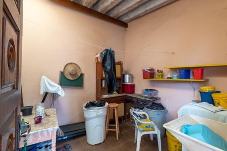 Casa à venda com 210m², 2 quartos e 3 vagasLavanderia