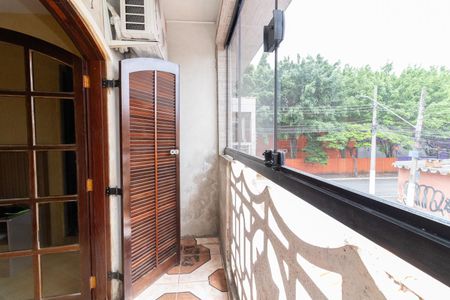 Casa à venda com 133m², 4 quartos e 3 vagasVaranda Suíte 