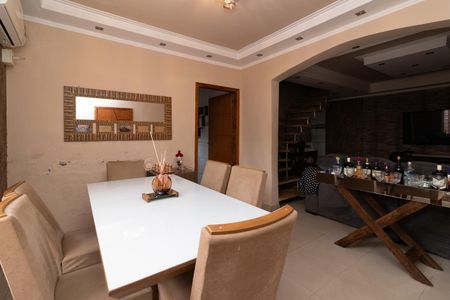 Casa à venda com 133m², 4 quartos e 3 vagasSala de Jantar