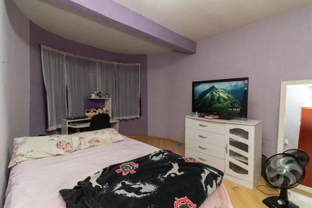 Casa à venda com 133m², 4 quartos e 3 vagasQuarto 2