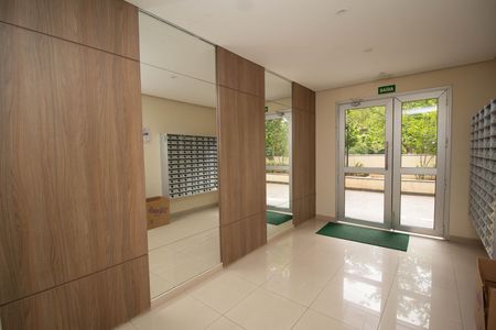 Apartamento para alugar com 44m², 2 quartos e 1 vaga Apartamento para alugar com 44m², 2 quartos e 1 vagaHall social