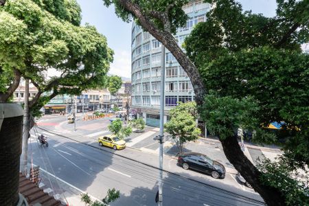 Apartamento para alugar com 85m², 2 quartos e sem vagaVista