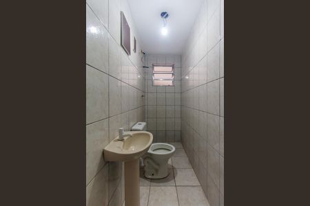 Casa para alugar com 40m², 1 quarto e sem vaga Casa para alugar com 40m², 1 quarto e sem vagaBanheiro