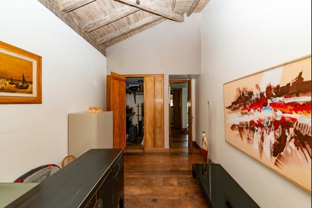 Casa à venda com 400m², 4 quartos e 4 vagas Casa à venda com 400m², 4 quartos e 4 vagasQuarto 4