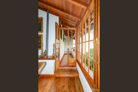 Casa à venda com 400m², 4 quartos e 4 vagas Casa à venda com 400m², 4 quartos e 4 vagasSala 3