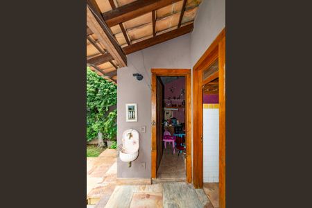 Casa à venda com 400m², 4 quartos e 4 vagas Casa à venda com 400m², 4 quartos e 4 vagasVaranda gourmet