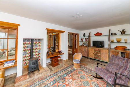 Casa à venda com 400m², 4 quartos e 4 vagas Casa à venda com 400m², 4 quartos e 4 vagasSala 2