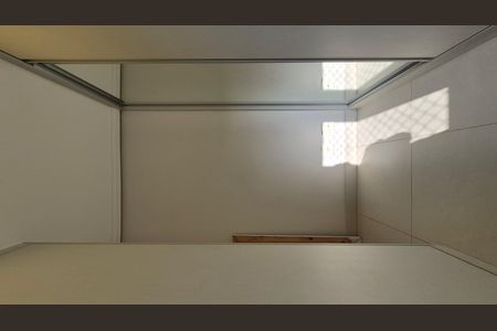 Apartamento para alugar com 70m², 3 quartos e 2 vagas Apartamento para alugar com 70m², 3 quartos e 2 vagasSuíte