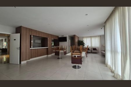 Apartamento para alugar com 70m², 3 quartos e 2 vagas Apartamento para alugar com 70m², 3 quartos e 2 vagasÁrea comum - Salão de festas