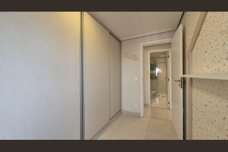 Apartamento para alugar com 70m², 3 quartos e 2 vagas Apartamento para alugar com 70m², 3 quartos e 2 vagasQuarto