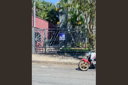 Apartamento para alugar com 75m², 3 quartos e 2 vagas Apartamento para alugar com 75m², 3 quartos e 2 vagasPlaquinha Instalada
