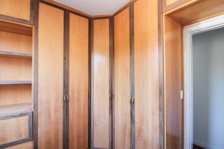 Apartamento para alugar com 75m², 3 quartos e 2 vagas Apartamento para alugar com 75m², 3 quartos e 2 vagasQuarto 1