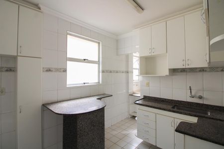 Apartamento para alugar com 75m², 3 quartos e 2 vagas Apartamento para alugar com 75m², 3 quartos e 2 vagasCozinha