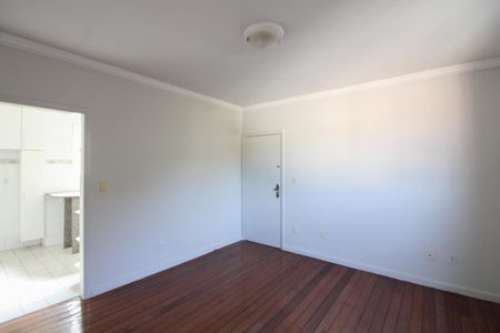 Apartamento para alugar com 75m², 3 quartos e 2 vagas Apartamento para alugar com 75m², 3 quartos e 2 vagasSala