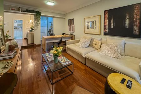 Apartamento à venda com 140m², 4 quartos e 1 vaga Apartamento à venda com 140m², 4 quartos e 1 vagaSala