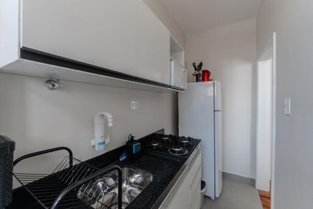 Apartamento à venda com 42m², 1 quarto e sem vagaCozinha e Área de Serviço