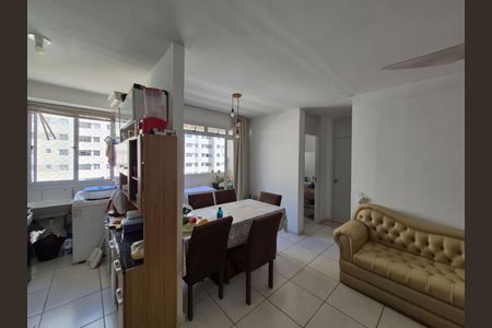 Apartamento para alugar com 58m², 2 quartos e 2 vagasSala