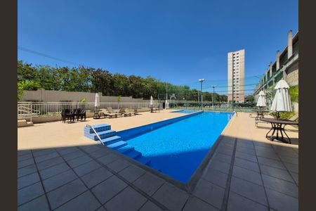 Apartamento para alugar com 58m², 2 quartos e 2 vagasPiscina
