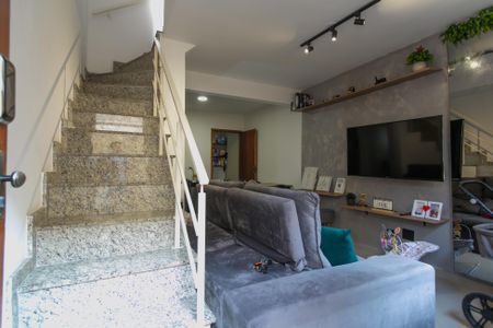 Casa de condomínio à venda com 59m², 2 quartos e 1 vagaSala
