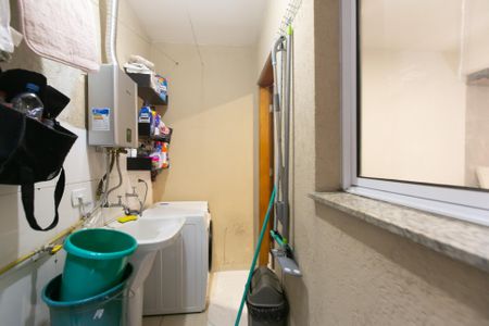 Casa de condomínio à venda com 59m², 2 quartos e 1 vagaÁrea de Serviço