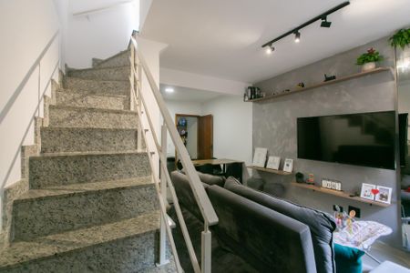 Casa de condomínio à venda com 59m², 2 quartos e 1 vagaSala