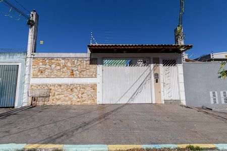 Fachada de casa de condomínio para alugar com 2 quartos, 59m² em Itaquera, São Paulo