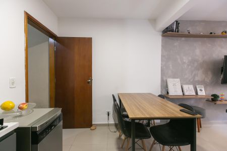 Casa de condomínio à venda com 59m², 2 quartos e 1 vagaCozinha