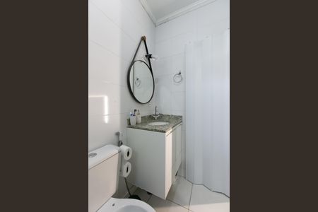 Casa de condomínio à venda com 59m², 2 quartos e 1 vagaBanheiro da Suíte 2